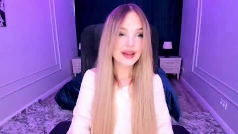 Sophia online show from 02-21-25, 11:44