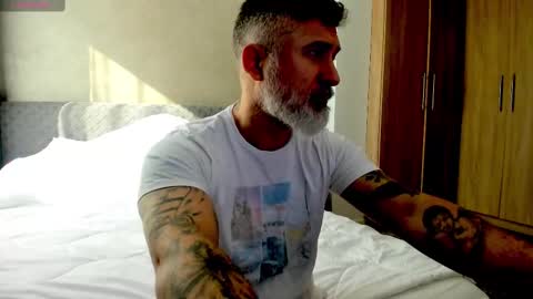 Snapshot of blowmyxxl chatting on 02-24-25, 08:17 Nico online show from 02-24-25, 08:17