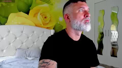 Nico online show from 11-09-25, 10:13