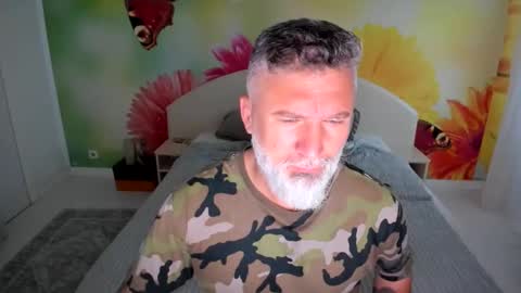 Nico online show from 12-04-25, 02:26