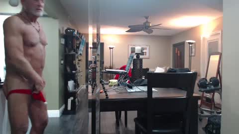 Snapshot of blu4121 chatting on 12-15-24, 12:18 Wyatt online show from 12-15-24, 12:18