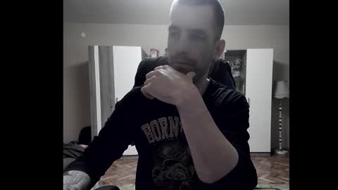 Snapshot of blue_eyed_wolf chatting on 02-01-26, 07:45 Runaway online show from 02-01-26, 07:45