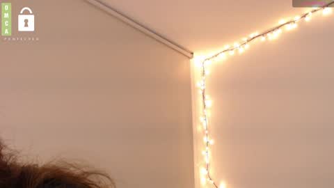 Snapshot of blue_nebula chatting on 02-28-25, 01:37 Blue online show from 02-28-25, 01:37