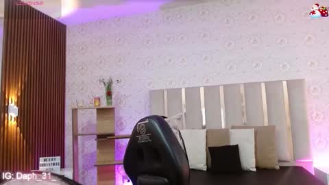 blue_tay1 online show from 11-16-25, 12:11