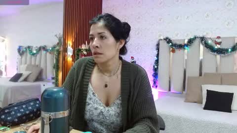 blue_tay1 online show from 11-25-25, 11:10