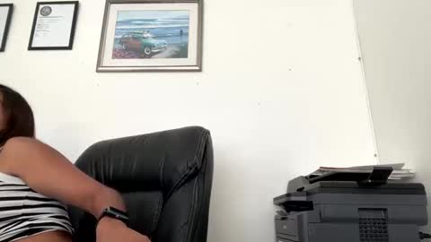 Snapshot of blueaby1 chatting on 09-26-25, 04:55 blueaby1 online show from 09-26-25, 04:55