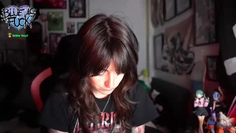 Blue online show from 09-22-25, 03:41