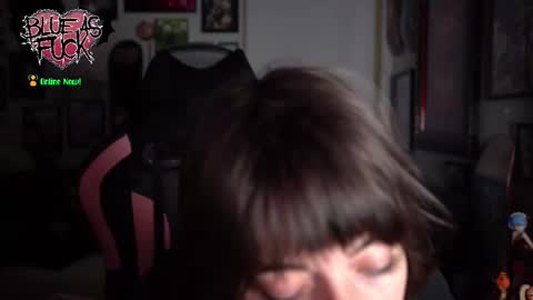 Blue online show from 11-06-25, 01:39