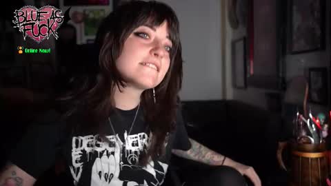 Blue online show from 02-04-26, 02:39