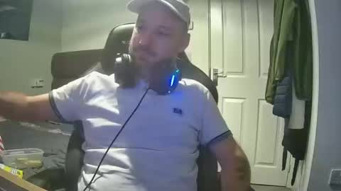 bluebirdflame1 online show from 12-30-24, 04:31