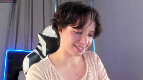 Snapshot of bluebreeze8 chatting on 04-27-26, 10:13 Charlotte dont forget to thumbs up me online show from 04-27-26, 10:13