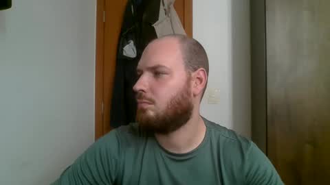 Snapshot of bluec2c chatting on 01-31-25, 05:53 Blue online show from 01-31-25, 05:53