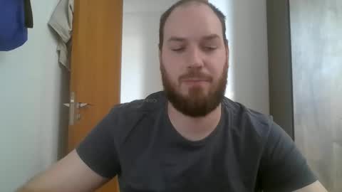 Snapshot of bluec2c chatting on 02-28-25, 03:26 Blue online show from 02-28-25, 03:26