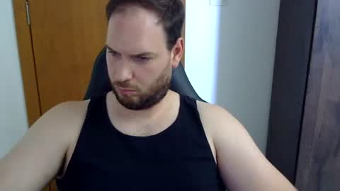 Snapshot of bluec2c chatting on 11-24-25, 07:02 Blue online show from 11-24-25, 07:02