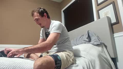 Snapshot of bluecollarfck chatting on 12-08-24, 07:15 Dominick Wyte online show from 12-08-24, 07:15