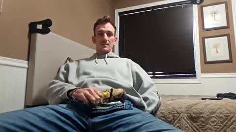 Snapshot of bluecollarfck chatting on 01-07-25, 09:57 Dominick Wyte online show from 01-07-25, 09:57