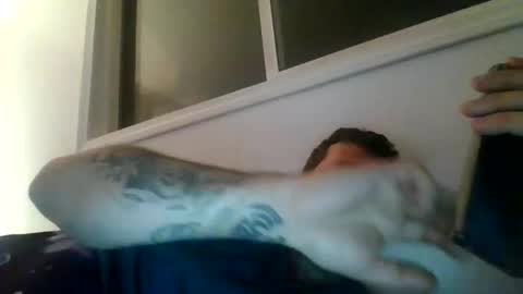 Snapshot of bluedemoneyes1986 chatting on 11-26-25, 12:55 bluedemoneyes1986 online show from 11-26-25, 12:55