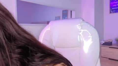        online show from 11-06-25, 11:33