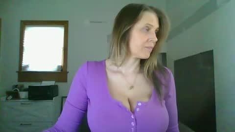 BlueEyedDDVixen online show from 02-03-26, 02:33