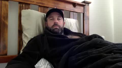 Snapshot of blueeyes705 chatting on 03-10-25, 05:22 blueeyes705 online show from 03-10-25, 05:22