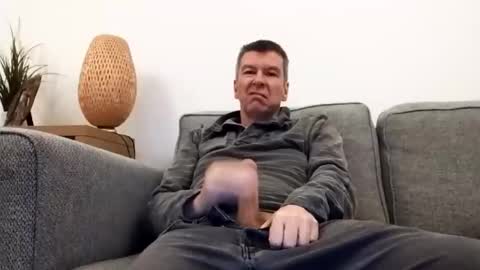blueeyesteele online show from 04-11-26, 09:52