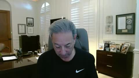 Snapshot of blueisles chatting on 03-23-26, 06:34 blueisles online show from 03-23-26, 06:34