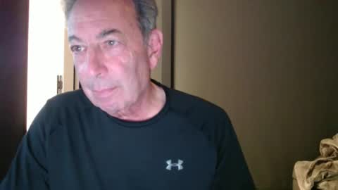 Snapshot of blueisles chatting on 03-28-26, 02:00 blueisles online show from 03-28-26, 02:00