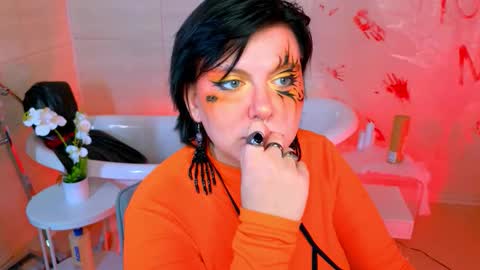 Snapshot of bluelunaray chatting on 10-23-25, 10:03 Hi my name is Lunaray online show from 10-23-25, 10:03