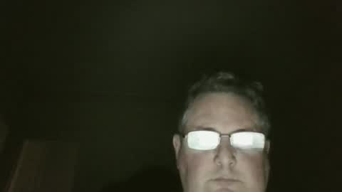 Snapshot of bluemoose70 chatting on 12-23-25, 05:27 bluemoose70 online show from 12-23-25, 05:27