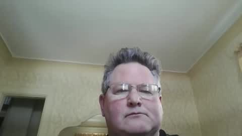 Snapshot of bluemoose70 chatting on 02-28-26, 04:52 bluemoose70 online show from 02-28-26, 04:52