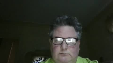 Snapshot of bluemoose70 chatting on 04-01-26, 11:13 bluemoose70 online show from 04-01-26, 11:13