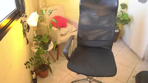 FLORAA online show from 02-17-25, 10:40