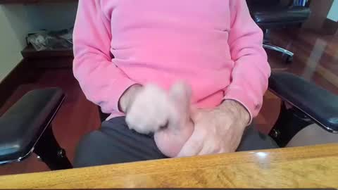 Snapshot of bluespycy chatting on 01-07-25, 08:52 bluespycy online show from 01-07-25, 08:52