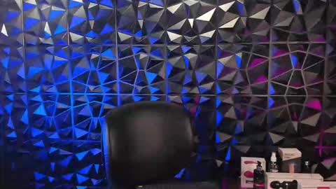 Violette 3 online show from 01-16-26, 05:50