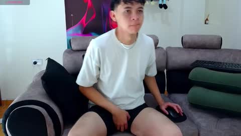 bluewolf247 online show from 11-11-25, 03:34