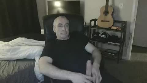 blueyesforyou2nit online show from 02-24-25, 07:33