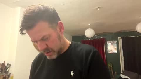 Blueyloey online show from 01-01-25, 04:07