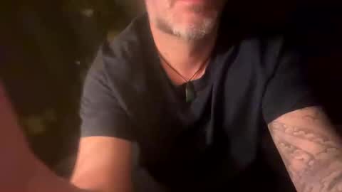 Blueyloey online show from 11-17-25, 03:34