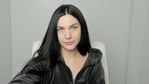 Kelly online show from 10-07-25, 07:16