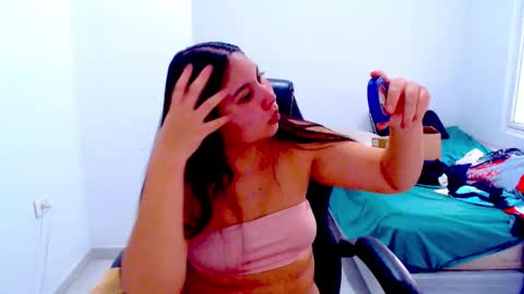 Snapshot of blumbum chatting on 09-11-25, 10:43 Hey guysI am BrendaWelcome my room online show from 09-11-25, 10:43