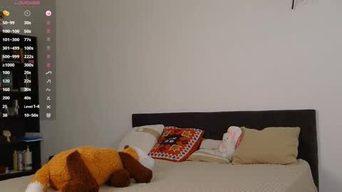 Kate online show from 12-20-25, 09:27