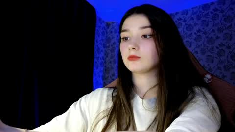 Snapshot of blushed_pussy chatting on 05-18-26, 07:20 nastya online show from 05-18-26, 07:20