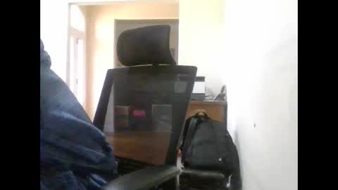 bluuthunder1914 online show from 10-07-25, 05:32