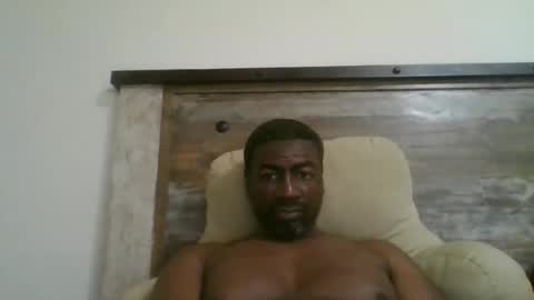 bluuthunder1914 online show from 10-29-25, 12:02