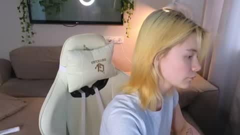 Alice and David online show from 07-14-26, 02:05