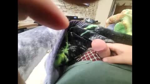 Snapshot of bmc2061 chatting on 10-07-25, 05:43 bmc2061 online show from 10-07-25, 05:43