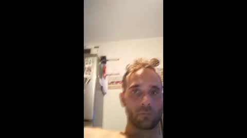 Snapshot of bmw7500 chatting on 10-13-25, 03:06 bmw7500 online show from 10-13-25, 03:06