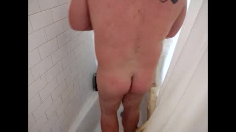 Snapshot of bnitehawk1234 chatting on 12-07-24, 05:04 harry cockins online show from 12-07-24, 05:04