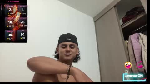 Snapshot of bob_pettersonn chatting on 10-26-25, 02:39 Bob INDEPENDENT MODEL online show from 10-26-25, 02:39