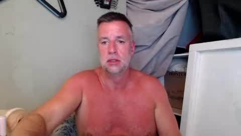 Snapshot of bobberman78 chatting on 07-02-26, 01:16 Dan online show from 07-02-26, 01:16